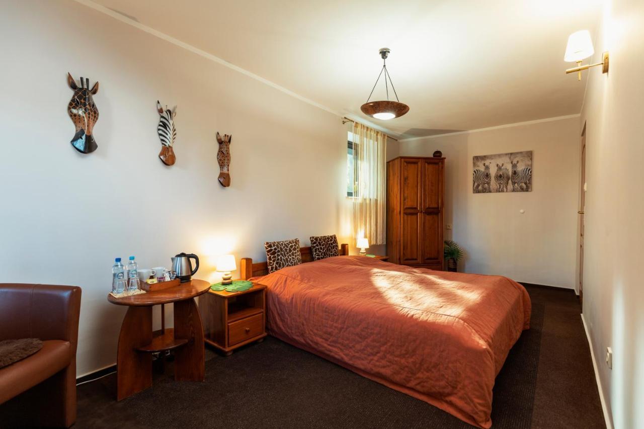 Villa Toscania-Check In 24H Poznań Exterior foto